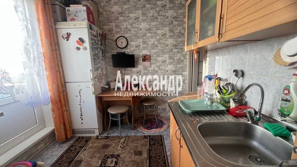 Продам двухкомнатную (2-комн.) квартиру, Им А.К.Харитонова ул, 76, Выборг г