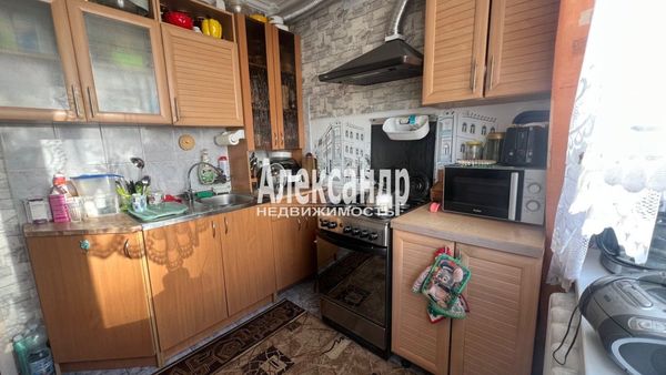 Продам двухкомнатную (2-комн.) квартиру, Им А.К.Харитонова ул, 76, Выборг г