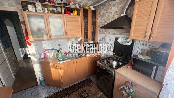 Продам двухкомнатную (2-комн.) квартиру, Им А.К.Харитонова ул, 76, Выборг г
