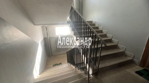 Продам двухкомнатную (2-комн.) квартиру, Им А.К.Харитонова ул, 76, Выборг г