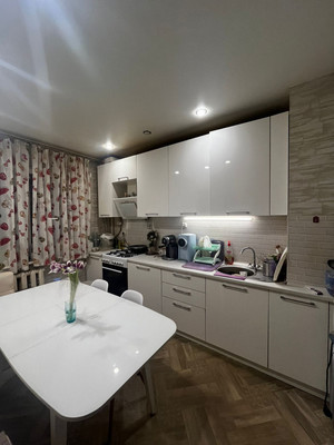 Продам трехкомнатную (3-комн.) квартиру, Еременко ул, 66к7, Ростов-на-Дону г