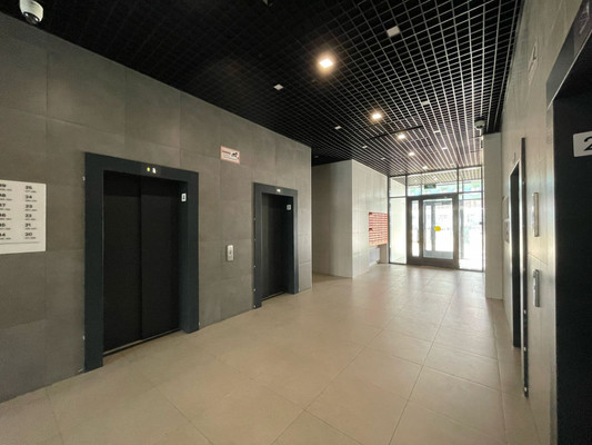 Продам двухкомнатную (2-комн.) квартиру, лётчика Ларюшина ул, 10, Люберцы г