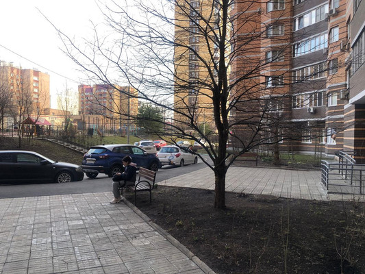 Продам трехкомнатную (3-комн.) квартиру, Лихачевское ш, 1к4, Долгопрудный г