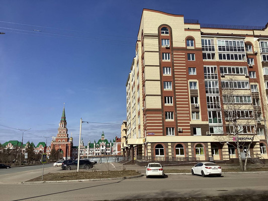 Продам трехкомнатную (3-комн.) квартиру, Эшкинина ул, 19к143, Йошкар-Ола г