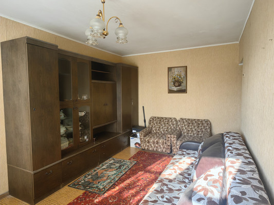 Продам двухкомнатную (2-комн.) квартиру, им А.Маркова мкр, 35, Дмитров г