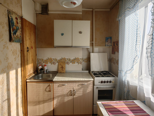 Продам двухкомнатную (2-комн.) квартиру, им А.Маркова мкр, 35, Дмитров г