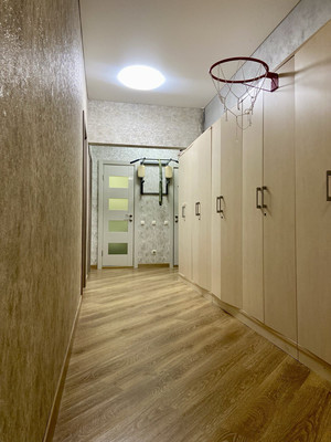Продам трехкомнатную (3-комн.) квартиру, Новое ш, 8к2, Дрожжино рп