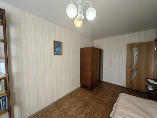 Продам двухкомнатную (2-комн.) квартиру, Лежневская ул, 116, Иваново г