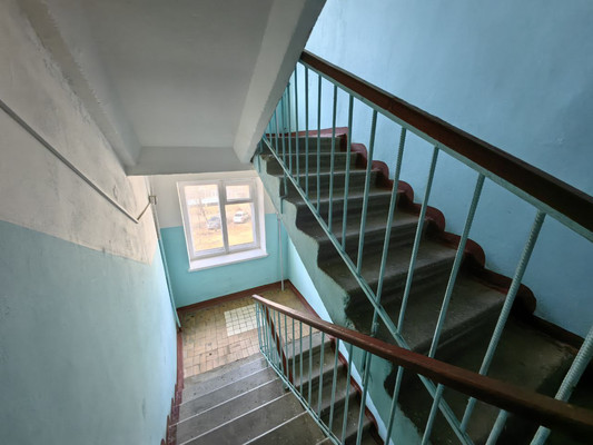 Продам двухкомнатную (2-комн.) квартиру, Лежневская ул, 116, Иваново г