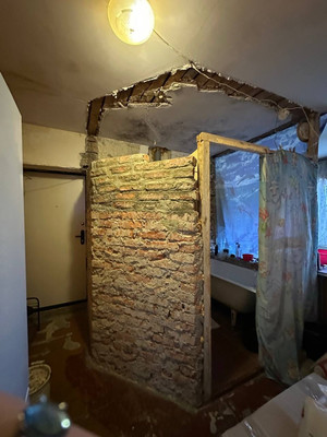 Продам трехкомнатную (3-комн.) квартиру, Воровского ул, 4, Туапсе г