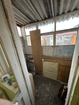 Продам трехкомнатную (3-комн.) квартиру, Воровского ул, 4, Туапсе г
