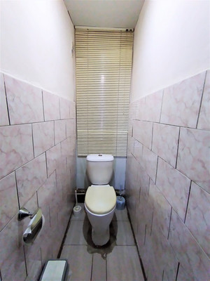 Продам 2-комн. в 6-комн. квартире, Ленинградский пр-кт, 13, Нижний Тагил г