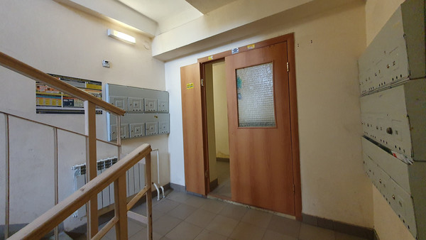 Продам однокомнатную (1-комн.) квартиру, 6-й Гвардейской дивизии ул, 17, Липецк г