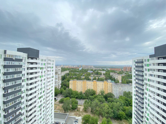 Продам двухкомнатную (2-комн.) квартиру, Жмайлова ул, 19а, Ростов-на-Дону г