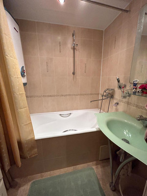 Продам двухкомнатную (2-комн.) квартиру, Ефремова ул, 39, Армавир г
