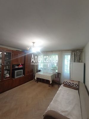 Продам комнату в 3-комн. квартире, Пискарёвский пр-кт, 58к1, Санкт-Петербург г