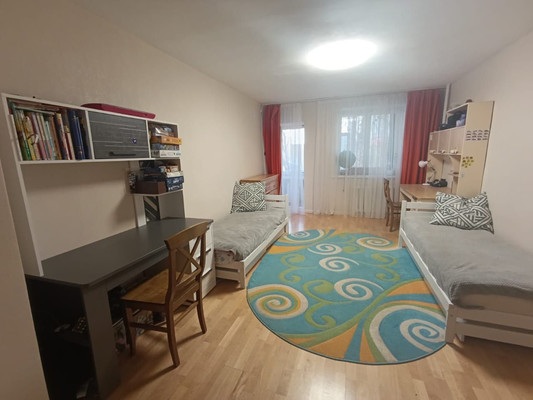 Продам двухкомнатную (2-комн.) квартиру, Черепанова ул, 9, Знаменский п