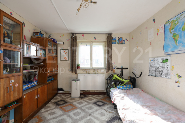 Продам двухкомнатную (2-комн.) квартиру, Коммунальная ул, 89 , Калининград г