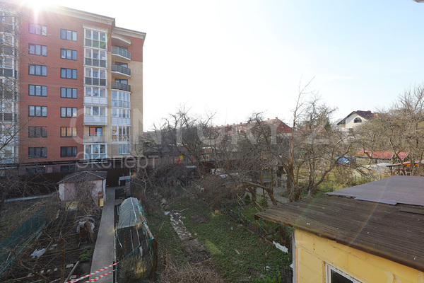 Продам двухкомнатную (2-комн.) квартиру, Коммунальная ул, 89 , Калининград г