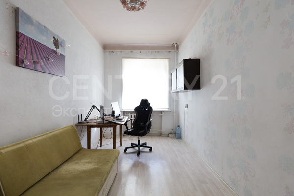 Продам многокомнатную квартиру, Киевская ул, 128 , Калининград г