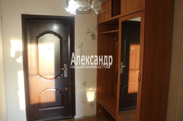 Продам однокомнатную (1-комн.) квартиру, Большая Каменная ул, д. 5А, Выборг г