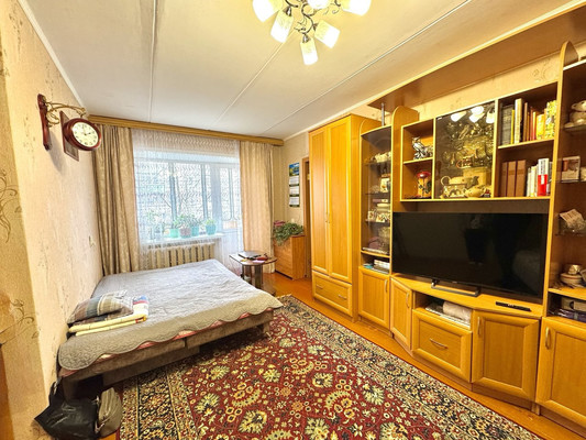 Продам двухкомнатную (2-комн.) квартиру, Кирова пер, 116, Брянск г