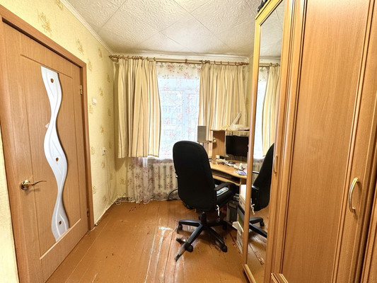 Продам двухкомнатную (2-комн.) квартиру, Кирова пер, 116, Брянск г