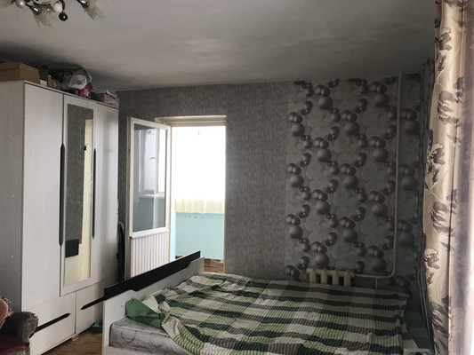 Продам однокомнатную (1-комн.) квартиру, Виноградная ул, 26, Алушта г