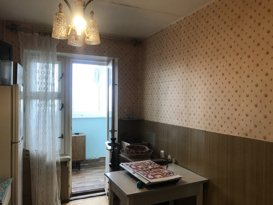 Продам однокомнатную (1-комн.) квартиру, Виноградная ул, 26, Алушта г