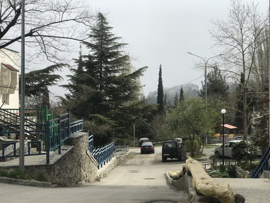 Продам однокомнатную (1-комн.) квартиру, Виноградная ул, 26, Алушта г