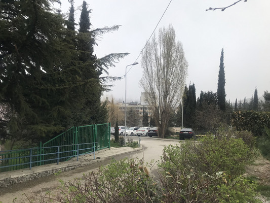 Продам однокомнатную (1-комн.) квартиру, Виноградная ул, 26, Алушта г