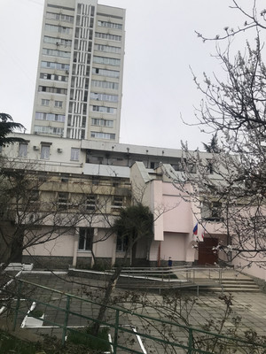 Продам однокомнатную (1-комн.) квартиру, Виноградная ул, 26, Алушта г