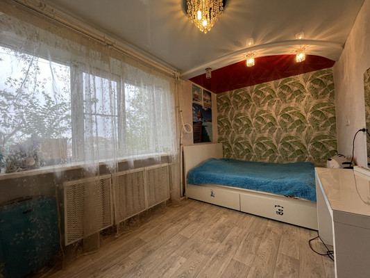 Продам трехкомнатную (3-комн.) квартиру, Быковского ул, 1к2, Ростов-на-Дону г