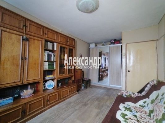 Продам однокомнатную (1-комн.) квартиру, Молодежная ул, 1, Сертолово г