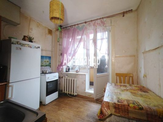 Продам однокомнатную (1-комн.) квартиру, Молодежная ул, 1, Сертолово г