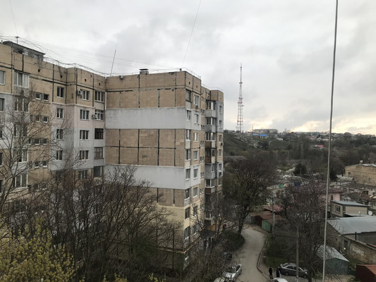 Продам трехкомнатную (3-комн.) квартиру, Воровского ул, 60, Симферополь г