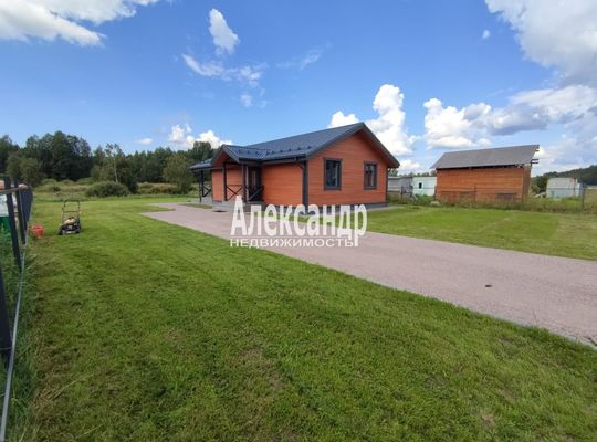 Продам дом в поселке Долина Парк, Красная Долина п, 57 км от города