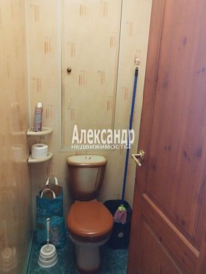 Продам двухкомнатную (2-комн.) квартиру, Южный Вал ул, 4, Выборг г
