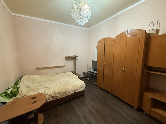 Продам многокомнатную квартиру, Ереванская ул, 18, Ростов-на-Дону г