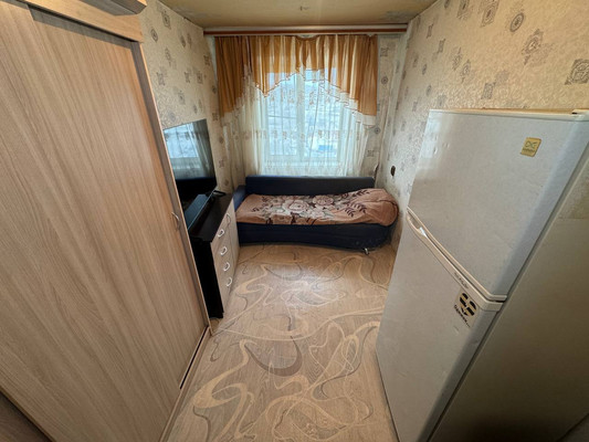 Продам двухкомнатную (2-комн.) квартиру, Почтовая ул, 15, Комсомольск-на-Амуре г