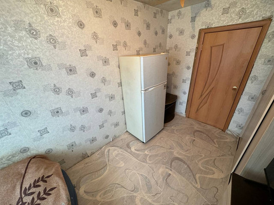 Продам двухкомнатную (2-комн.) квартиру, Почтовая ул, 15, Комсомольск-на-Амуре г