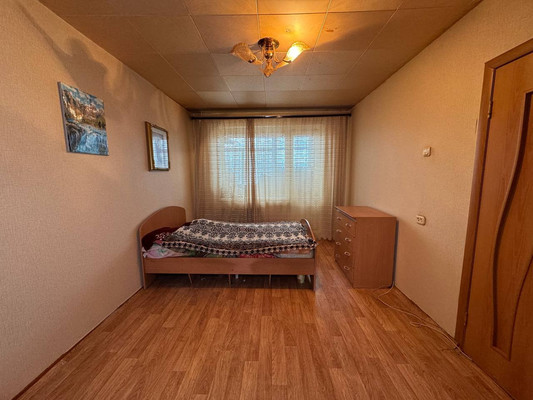 Продам двухкомнатную (2-комн.) квартиру, Почтовая ул, 15, Комсомольск-на-Амуре г