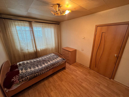 Продам двухкомнатную (2-комн.) квартиру, Почтовая ул, 15, Комсомольск-на-Амуре г