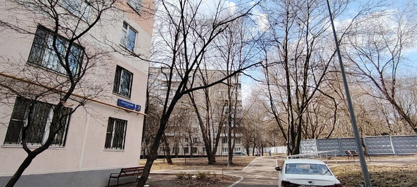 Продам трехкомнатную (3-комн.) квартиру, Пролетарский пр-кт, 2, Москва г