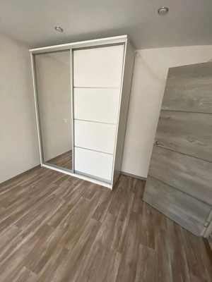 Продам однокомнатную (1-комн.) квартиру, Заводской пр-кт, 48, Колпино г