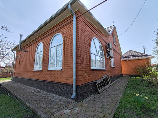 Продам дом, Изумрудная ул, 10, Белореченск г, 0 км от города