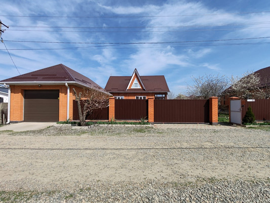 Продам дом, Изумрудная ул, 10, Белореченск г, 0 км от города