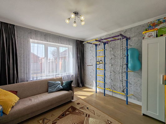 Продам дом, Изумрудная ул, 10, Белореченск г, 0 км от города