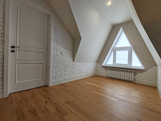 Продам дом, Изумрудная ул, 10, Белореченск г, 0 км от города