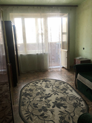 Продам двухкомнатную (2-комн.) квартиру, Полевая ул, 6, Латышская д